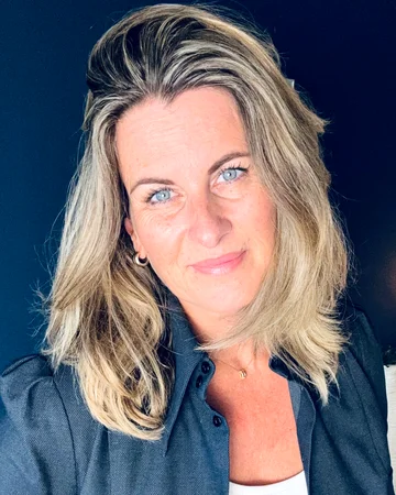 Ingeborg Beuzel, psychosociaal en Jungiaans therapeut